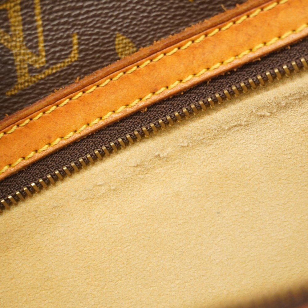 LOUIS VUITTON Authentic Brown Monogram Shoulder Bag - Picture 7 of 16